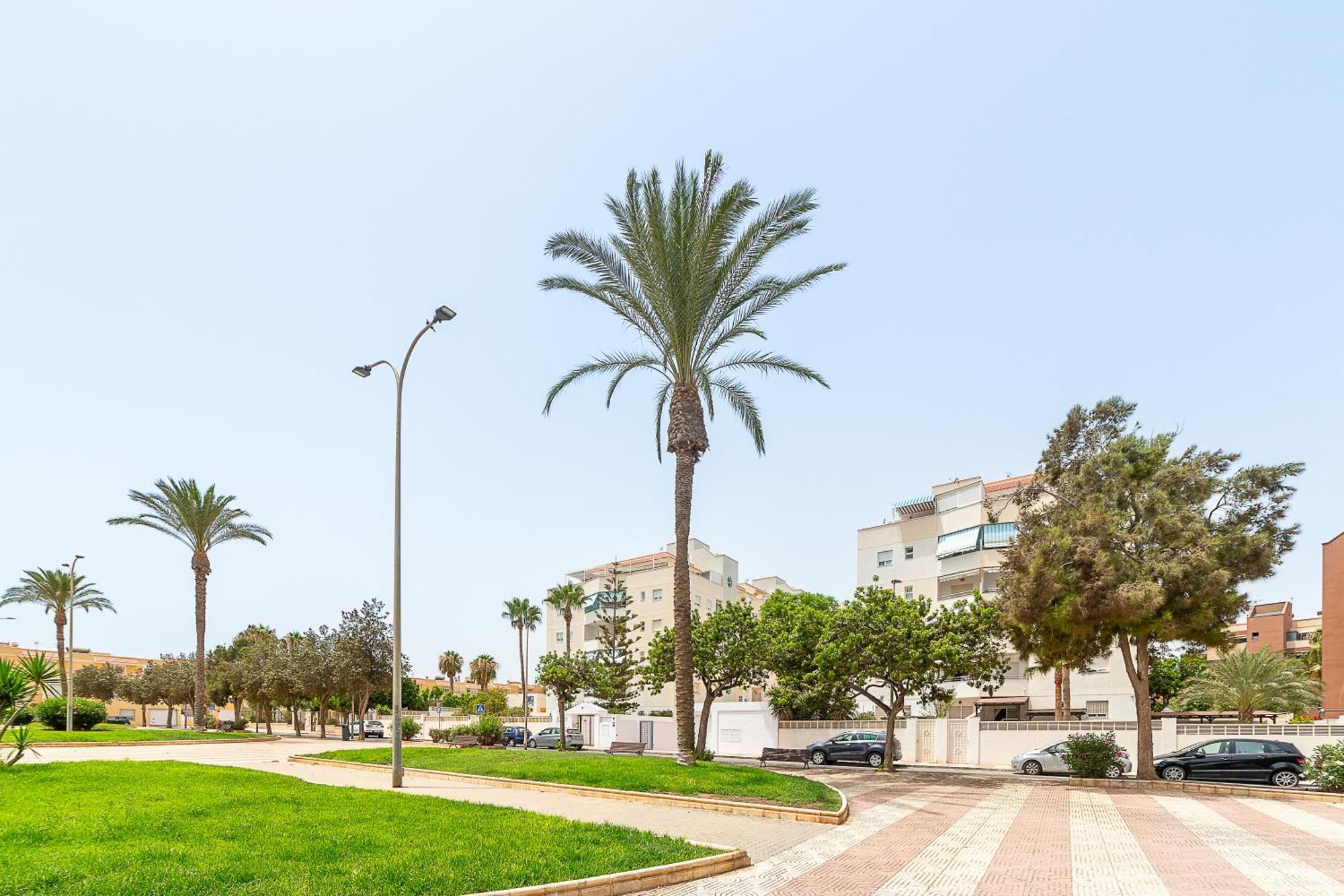 Holiday Apartment Roquetas de Mar Ngoại thất bức ảnh